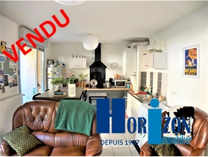 appartement à la vente -   42000  SAINT-ETIENNE, surface 44 m2 vente appartement - APR713002